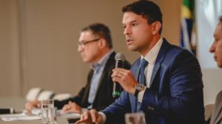 Procurador-geral do MPC-MT participa de reunião sobre programa de sustentabilidade e desenvolvimento nos municípios do Estado